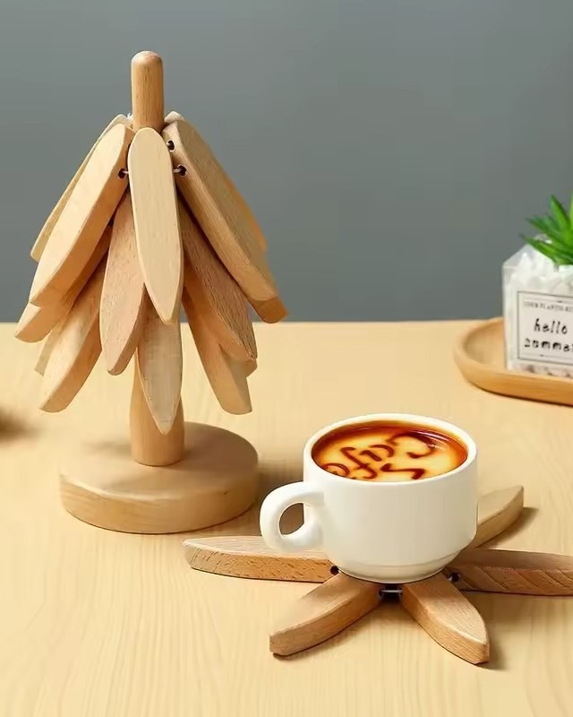 4PCS Wooden Tree Design Stand Coasters - NAYS Pick