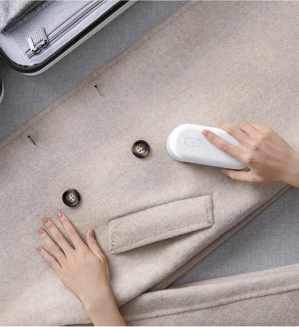 lint remover using on suit