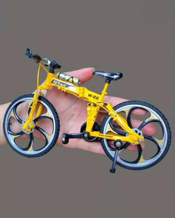 Mini Model Bicycle for Desktop Decor